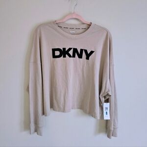 🦂NWT DKNY Sport crop crewneck shirt